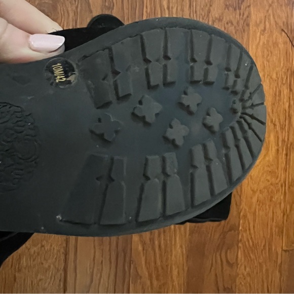 Vince Camuto Webey Bootie - Picture 9 of 9